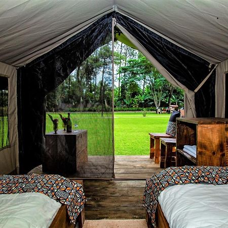 Africa Safari Camping Мто-ва-Мбу Екстер'єр фото